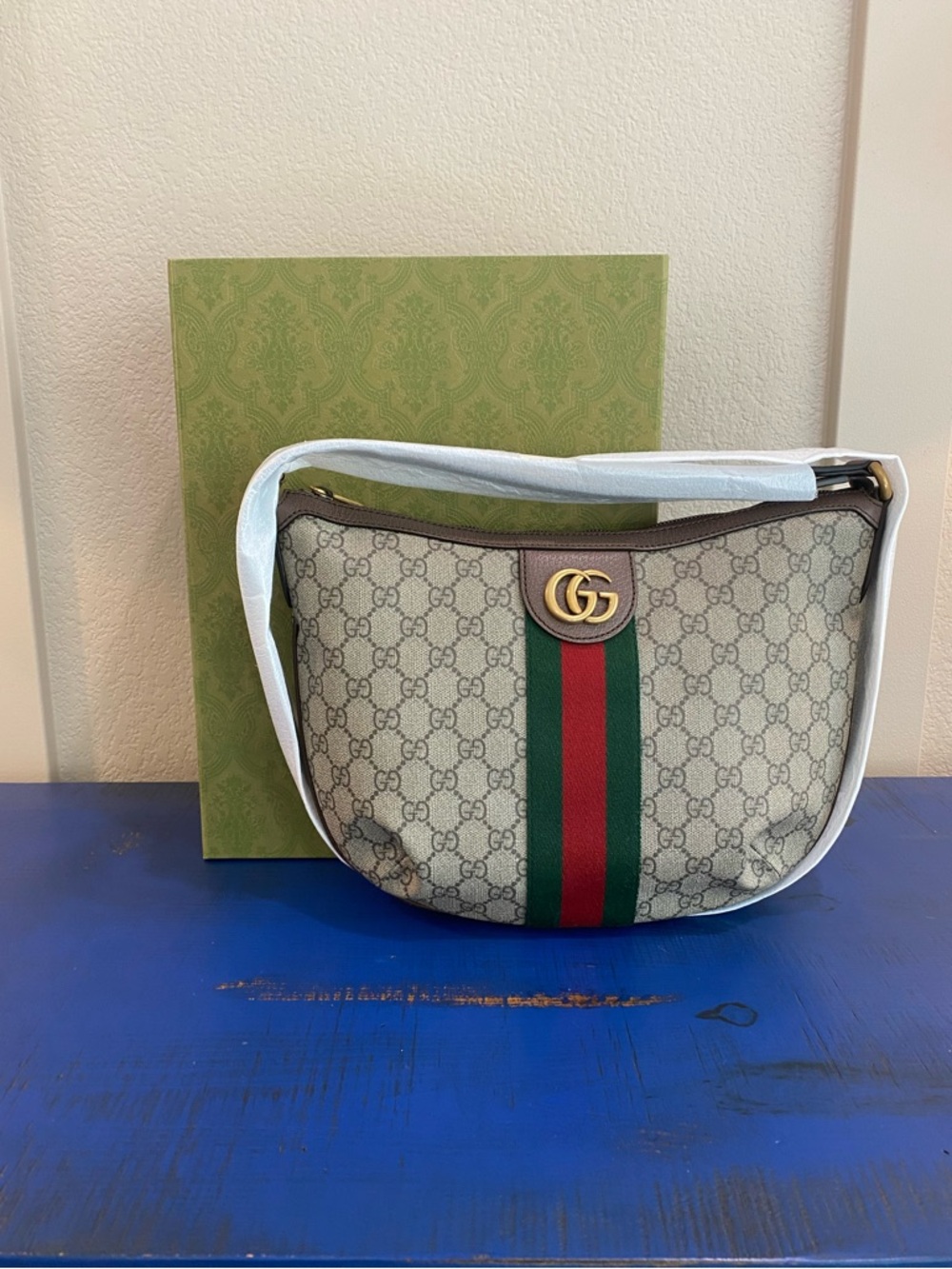 Authentically Beautiful - Gucci Ophidia GG (Small) Shoulder Bag with Stripe - Picture 4 of 13